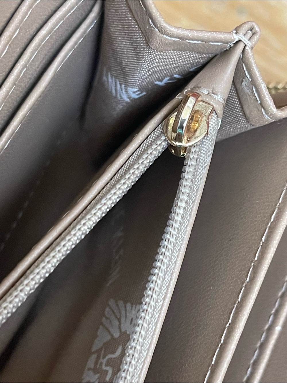 Anne Klein Quilted Ruched Zip Around Wristlet - Picture 8 of 9